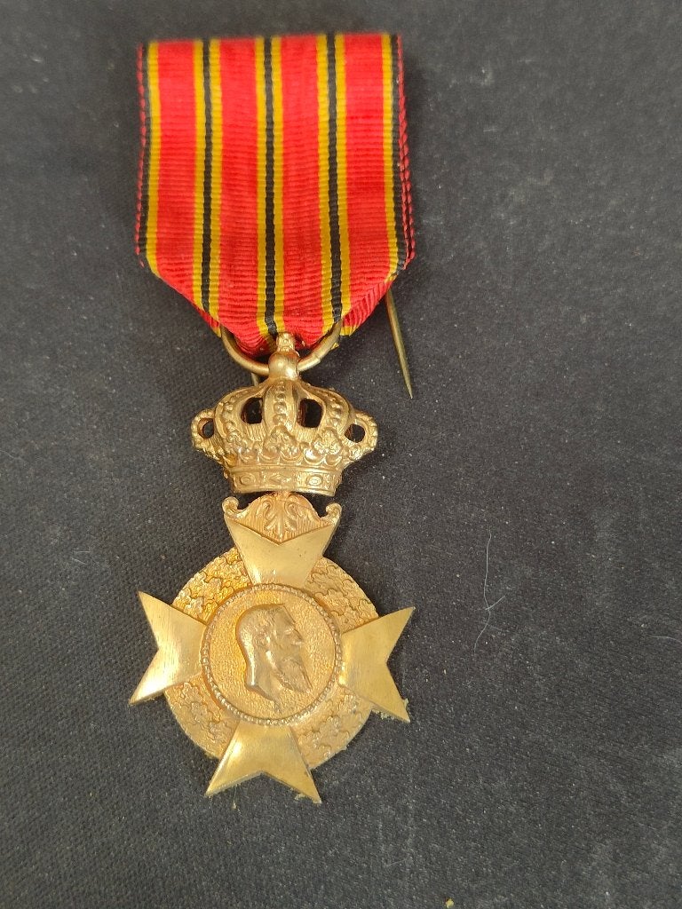 Médaille des anciens militaires, Enlèvement ou Envoi