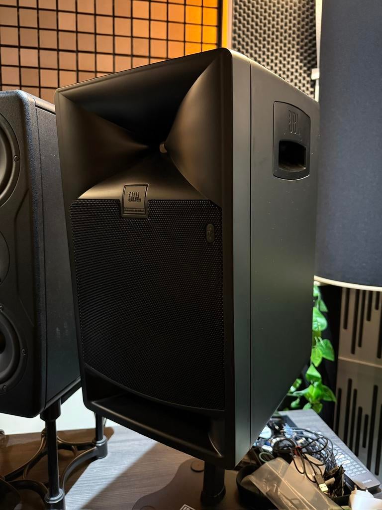 JBL 708p Studio Monitor, Audio, Tv en Foto, Luidsprekerboxen, Ophalen, Gebruikt, JBL