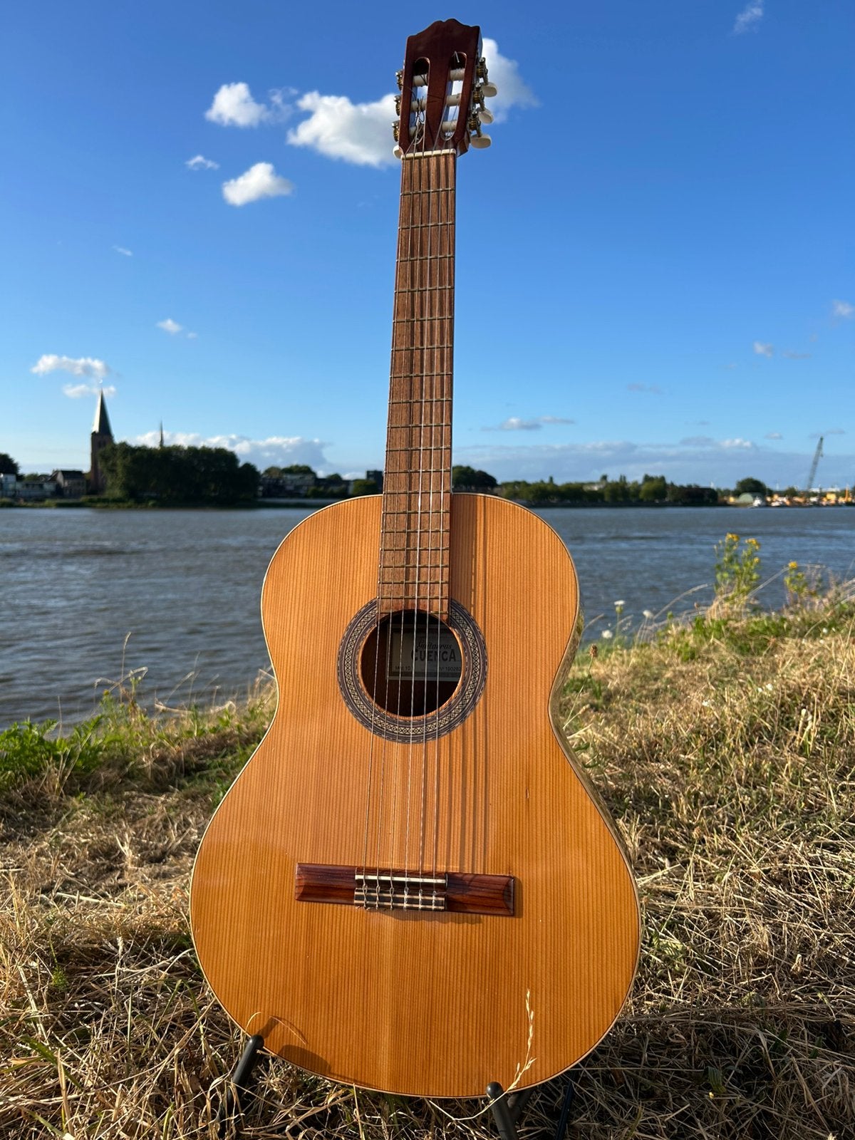 Cuenca 10 Klassieke Gitaar (Handmade in Spain) + Gigbag, Muziek en Instrumenten, Ophalen, Zo goed als nieuw
