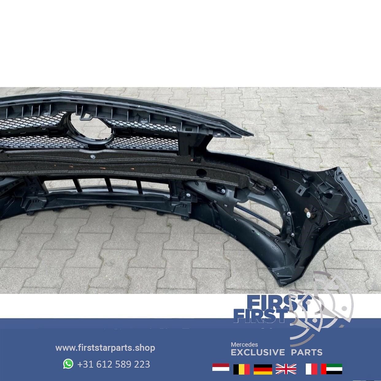 W176 FACELIFT A KLASSE 2018 A45 AMG PERFORMANCE VOORBUMPER Z, Gebruikt, -, Voor, Ophalen of Verzenden