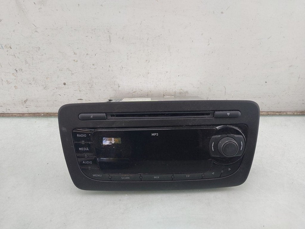 RADIO Seat Ibiza ST (6J8) (|6J1035153G|6J1035153H|), Seat Deutschland GmbH, Service@seat.de, Utilisé, Seat