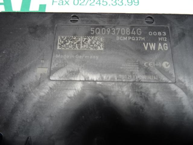 UNITE ELECTRONIQUE Audi A3 (8V1 / 8VK) (5Q0937084G), Utilisé, Audi