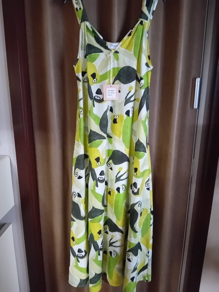 Nog snel een prachtige zomer jurk maat M, Kleding | Dames, Jurken, Ophalen, Nieuw, Maat 38/40 (M), Meerkleurig