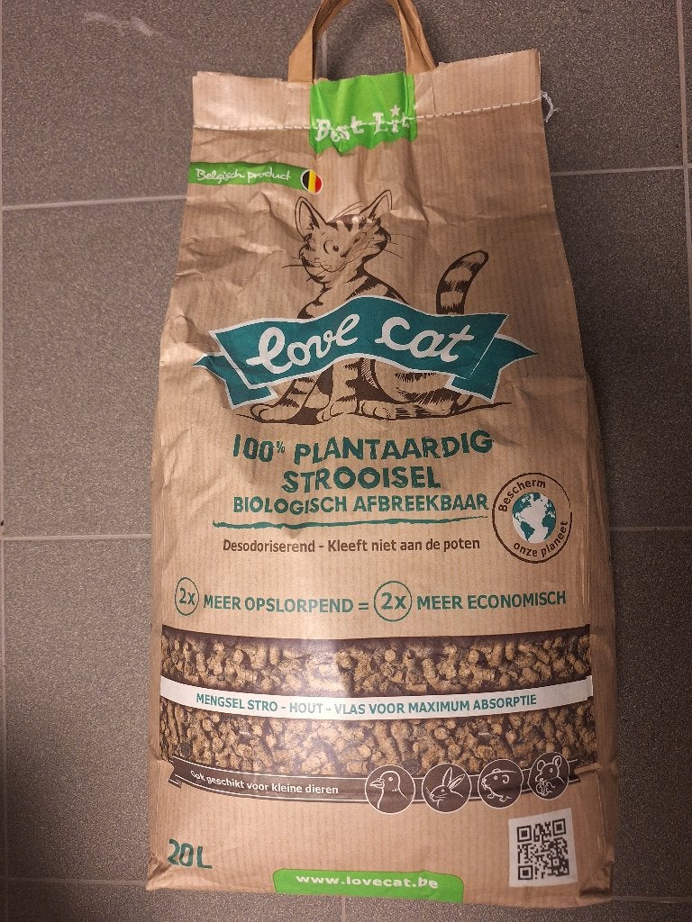 Litière pour chat, Enlèvement, Neuf, Fermé