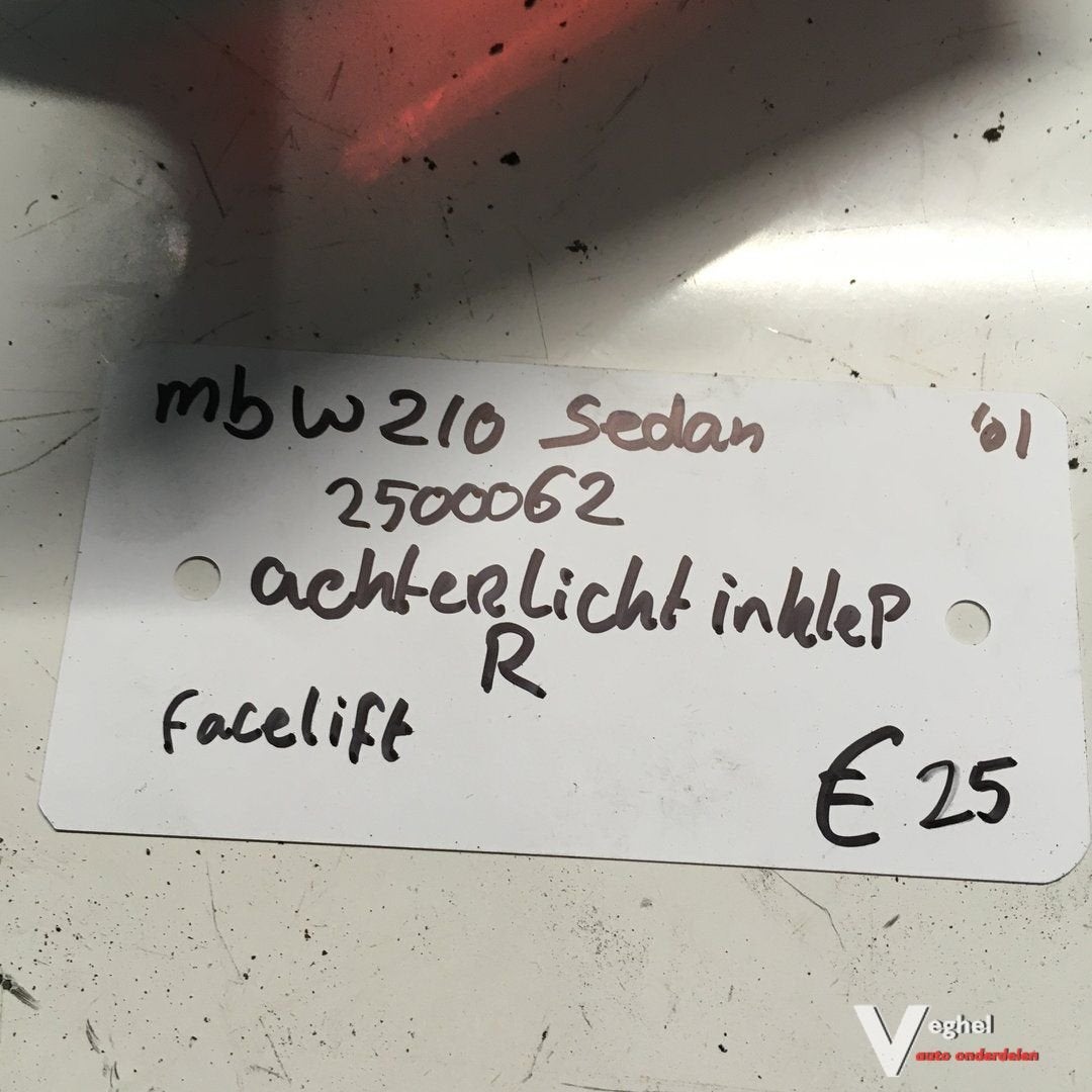Mercedes W210 2001 Wagennr 2500062 Achterlicht in klep Links, Auto-onderdelen, Gebruikt, -, -, Ophalen of Verzenden