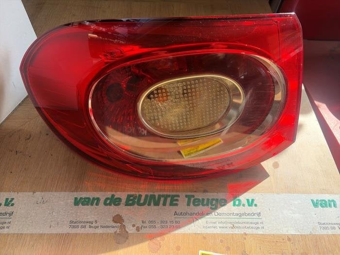 Feu arrière gauche d'un Volkswagen Tiguan, Volkswagen, -, 3 mois de garantie, Utilisé