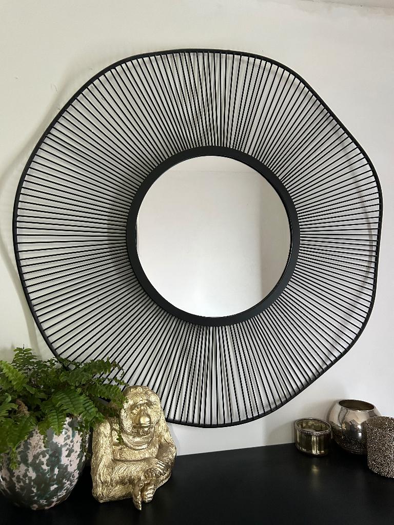 Magnifique miroir rond métal noir, Moins de 100 cm, Rond, Comme neuf, Enlèvement