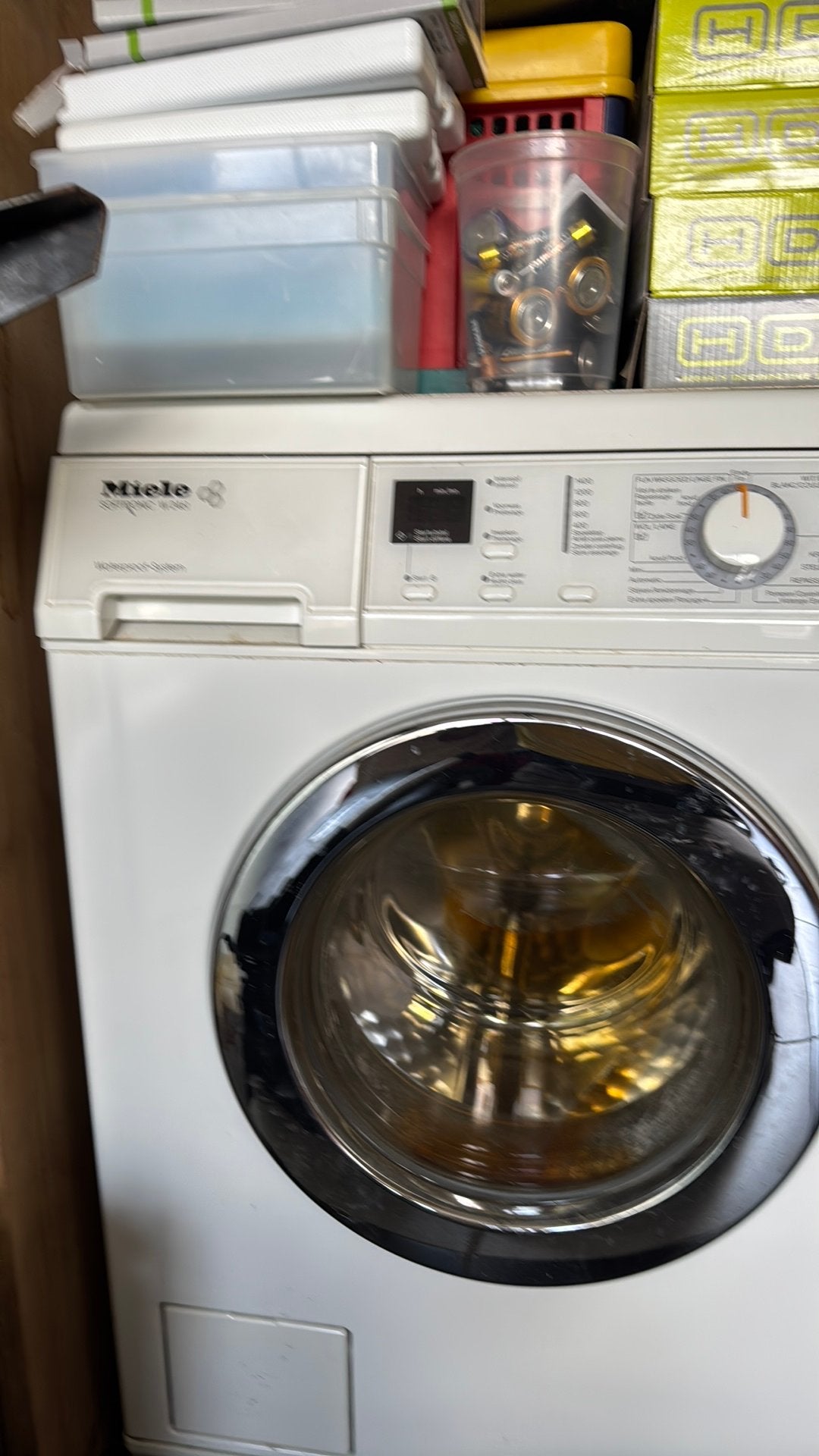 Machine à laver le linge. Miele, Electroménager, Lave-linge, Enlèvement, Comme neuf