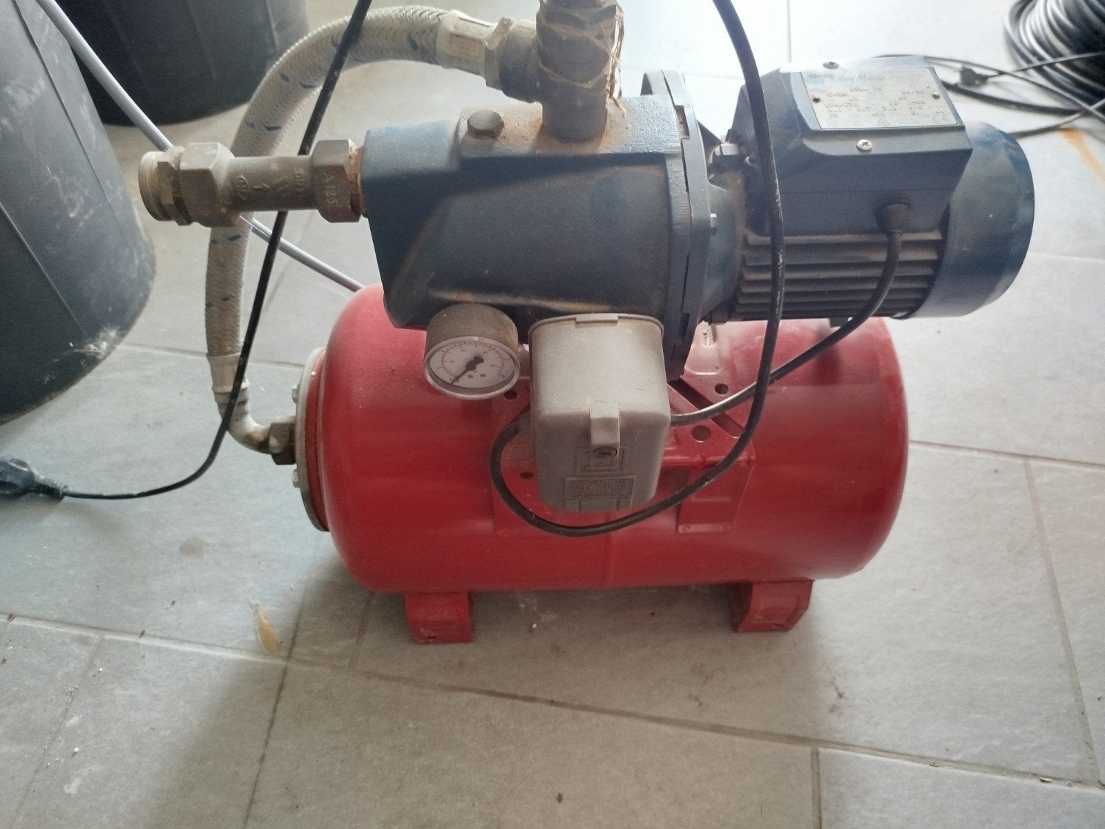 Pompe à eau, Enlèvement