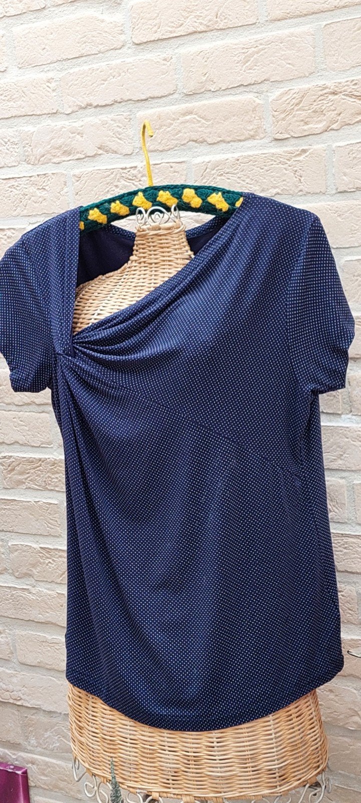 Bloesje maat  xl 48cm van oksel tot oksel stretch, Kleding | Dames, T-shirts, Blauw, Maat 46/48 (XL) of groter, Ophalen of Verzenden