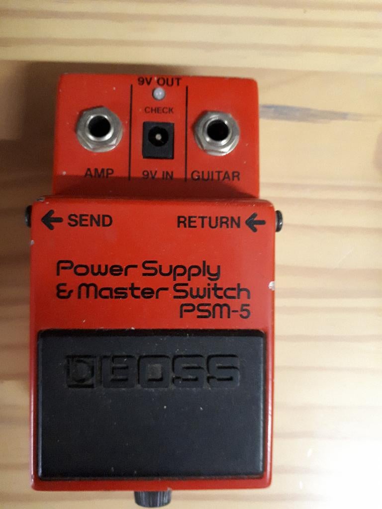 gitaar pedalen boss, Ophalen, Zo goed als nieuw