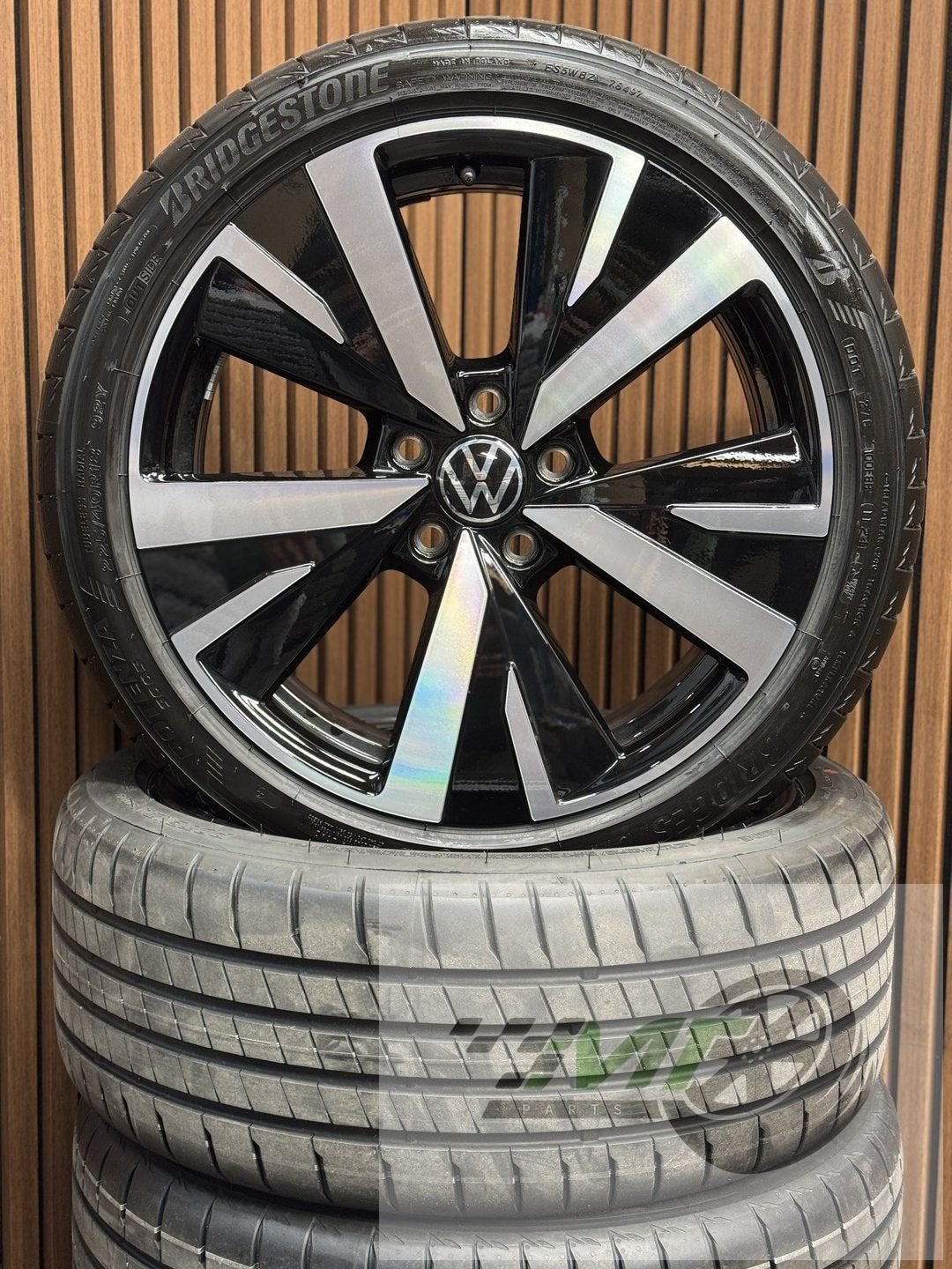 18" Vw Golf R-Line GTI GTD GTE CATANIA LEEDS YORK NEW BTW OE, Neuf, Pneus et Jantes, Véhicule de tourisme, Pneus été