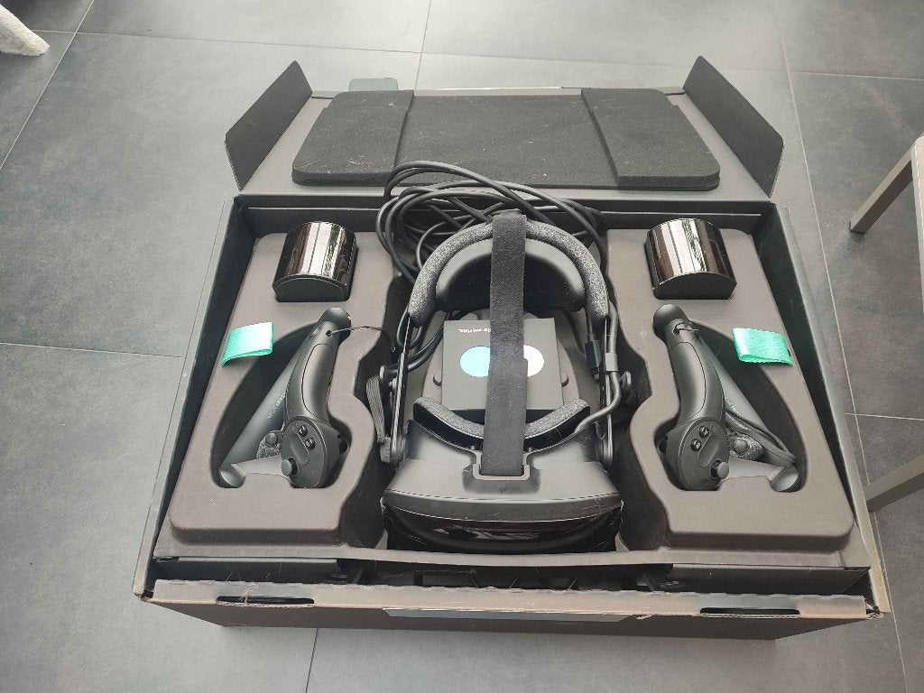 Valve Index complete set + originele doos/geen schade, Enlèvement ou Envoi, Comme neuf, Lunettes VR, PC