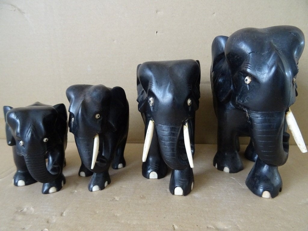 Ebbenhouten beeld beelden olifant olifanten 10cm tot 18cm, Ophalen of Verzenden, Gebruikt, Dier