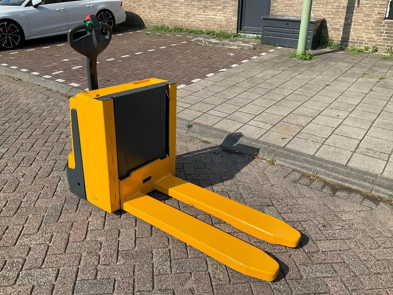 Jungheinrich EJE C20 2000KG 70CM STAPELAAR / HEFTRUCK, Zakelijke goederen, Jungheinrich, Overige aandrijving, Marconistraat 2
3133KL  Vlaardingen, NL