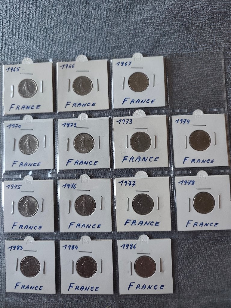 Pièces de monnaie de collection du monde entier, Enlèvement