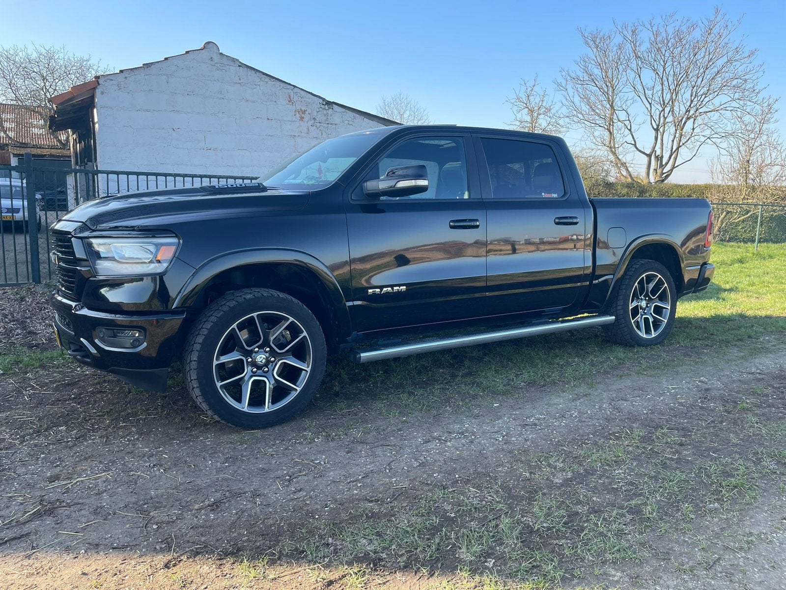 Ram 1500 5,7 Hemi laramie pano led luchtvering okt 2020, Autos, Achat, Entreprise, RAM 1500, Jantes en alliage léger