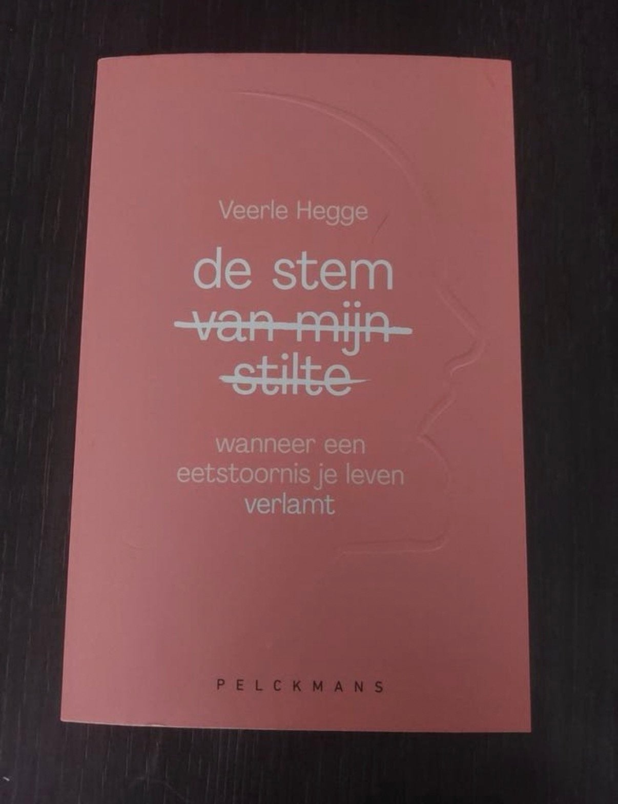 Veerle Hegge (vrouw van Bart De Wever), Enlèvement ou Envoi, Comme neuf
