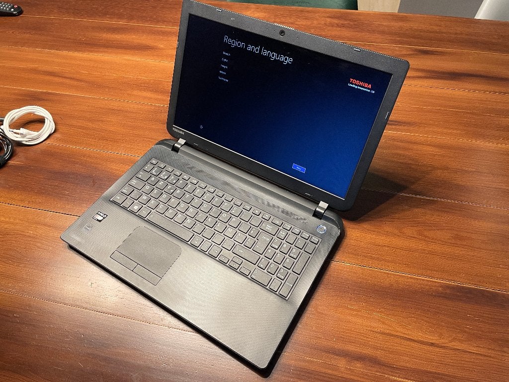 Toshiba Satellite C50D-B-10L 15,6 inch + lader, Computers en Software, Windows Laptops, Ophalen, Gebruikt, HDD, 15 inch