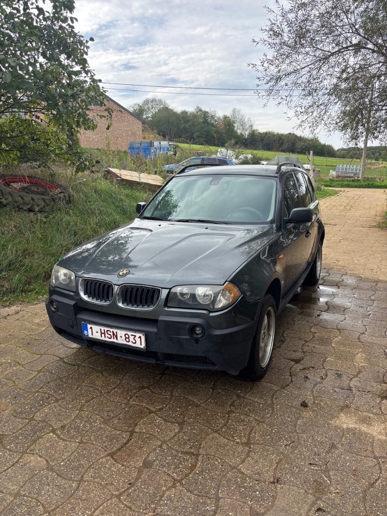BMW x3 e83 2.0 diesel 2006 voor opmaak of onderdelen, Stof, Trekhaak, Particulier, X3