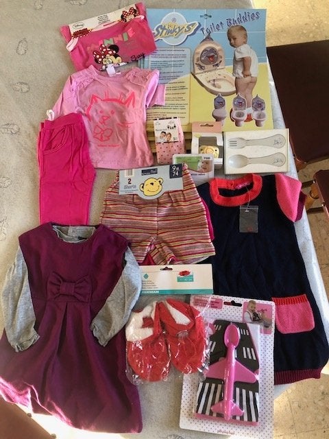 grand lot de vêtements neufs pour bébé pour 9 euros, Enlèvement ou Envoi, Neuf, Fille