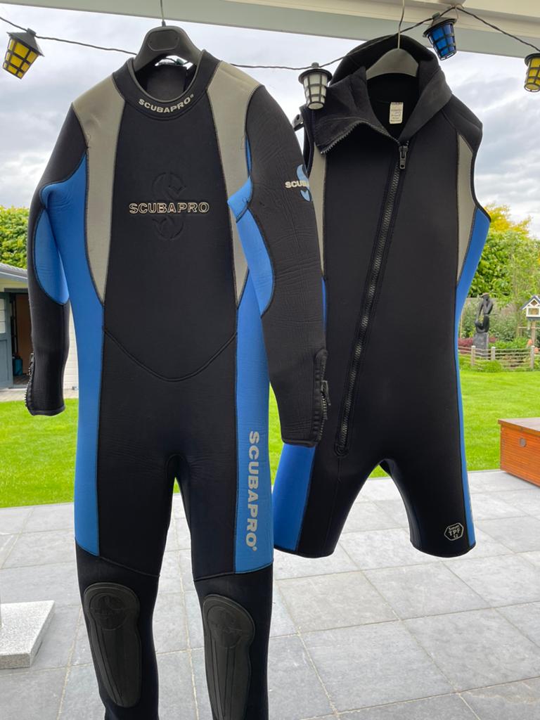 Tweedelig scubapro duikpak, Watersport en Boten, Duiken, Ophalen, Zo goed als nieuw, Duikpak