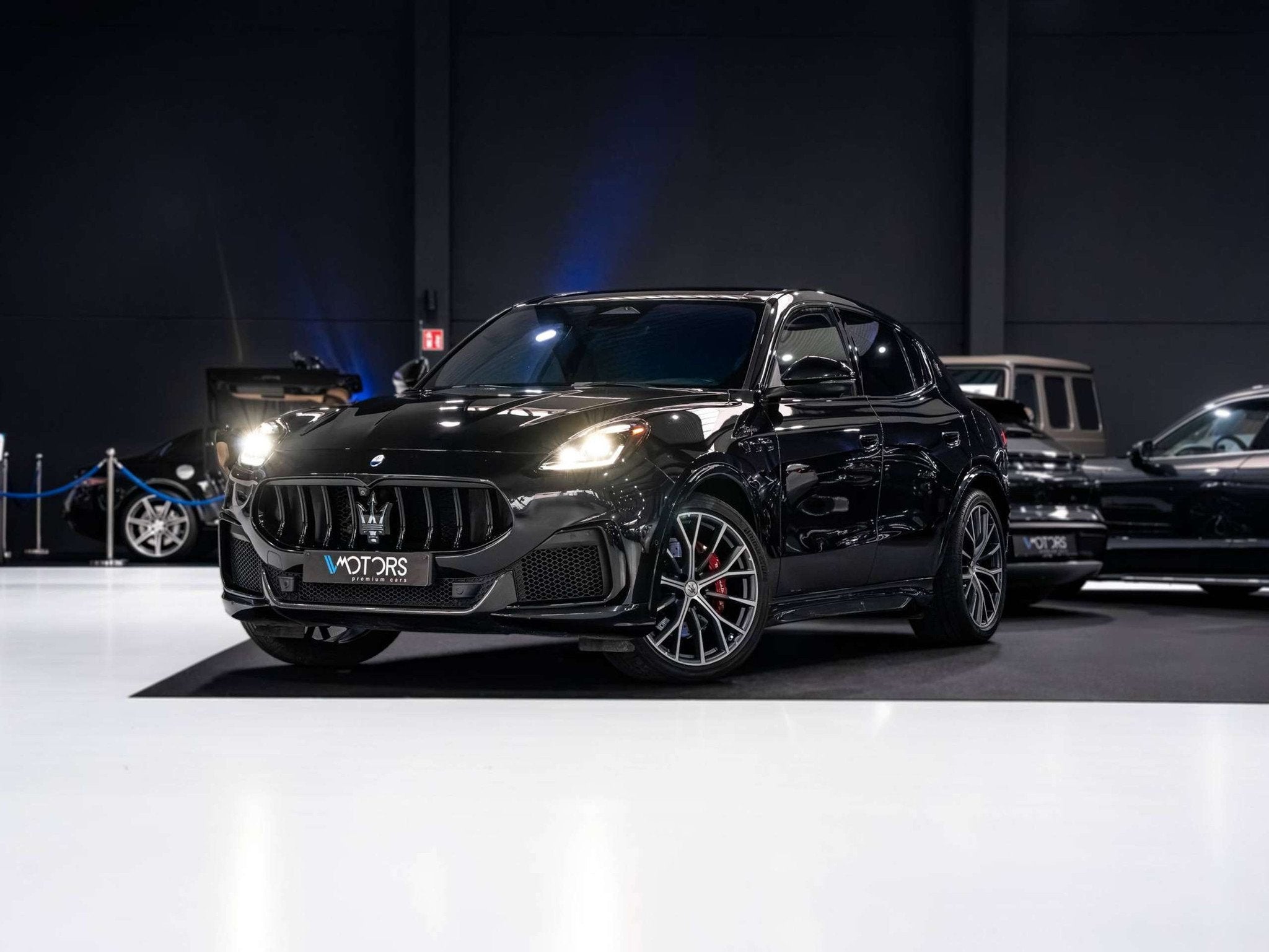 Maserati Grecale 3.0 V6 Turbo Trofeo - 21" - Carbon - HUD -, Autos, Cuir, Achat, Entreprise, 254 g/km