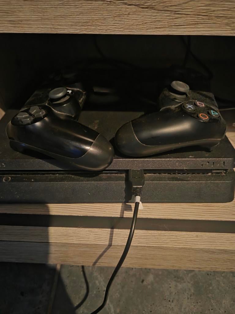 Ps4 te koop, Games en Spelcomputers, Ophalen of Verzenden, 500 GB