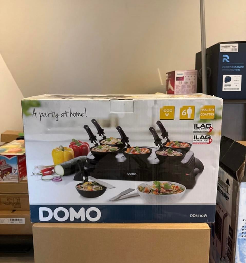 Gloednieuwe DOMO gourmet/wok/pannenkoeken set, Ophalen, Nieuw, 4 t/m 7 personen