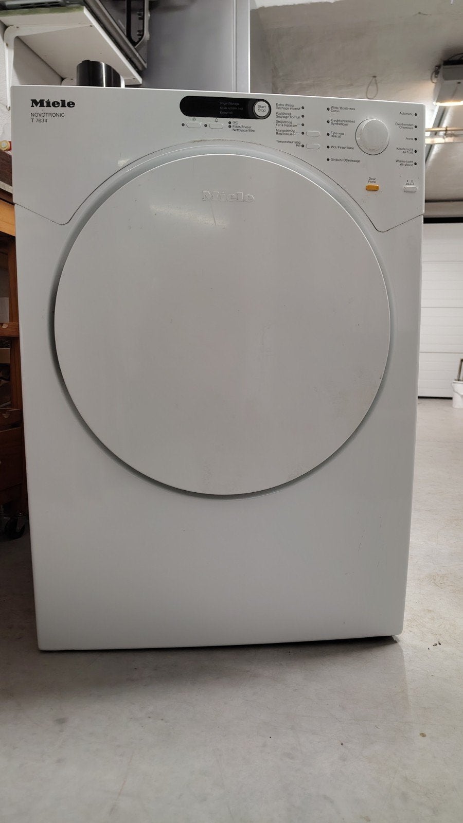 Miele droogkast, Ophalen, 6 tot 8 kg, Gebruikt, Luchtafvoer