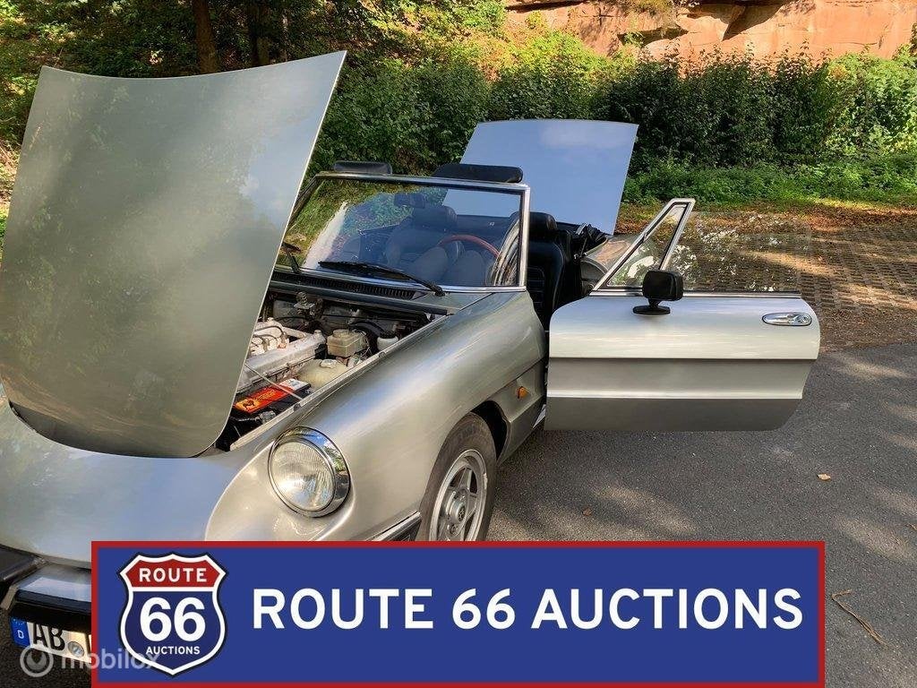 Alfa Romeo Spider 2.0 | 1984 | Route 66 Auctions, Auto's, Zwart, Bedrijf, Handgeschakeld, Overige carrosserie