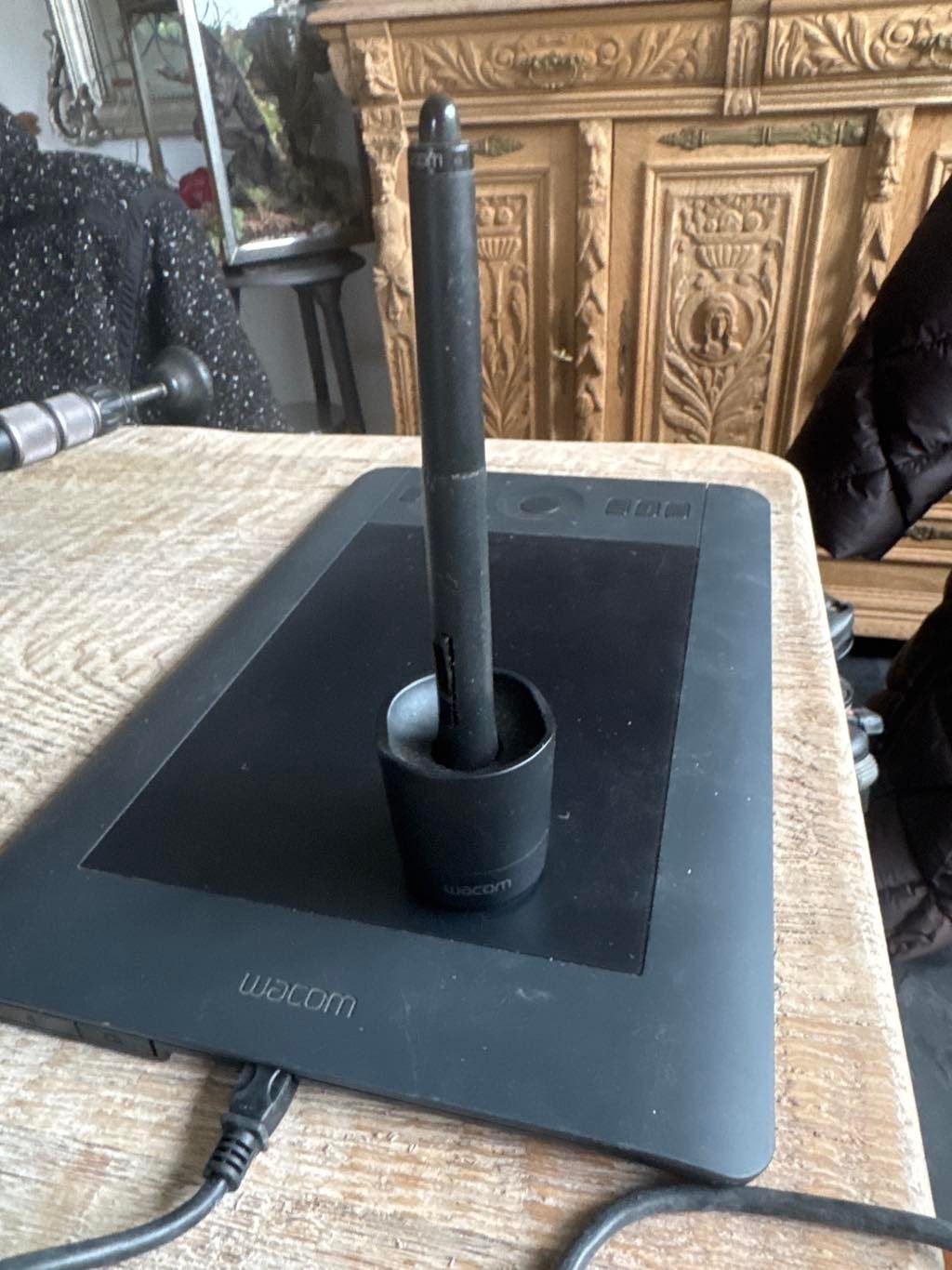 Wacom intuos pro small met pen, Informatique & Logiciels, Enlèvement ou Envoi, Multi-touch, Utilisé, Filaire