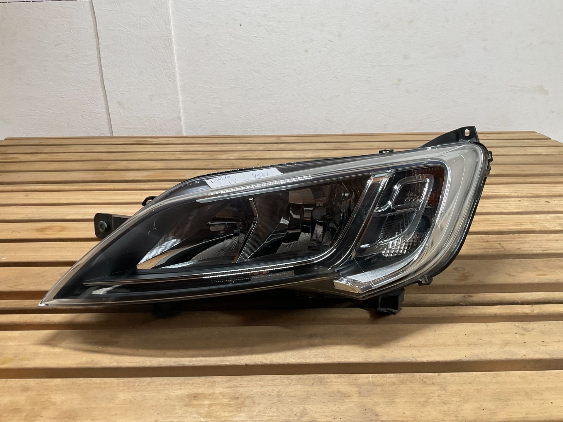 Koplamp Fiat Ducato 1374296080 Links Fi-4531, Gebruikt, Stellantis Europe S.p.A., Info@stellantis.com, Corso Giovanni Agnelli 200
10135  Turin, IT