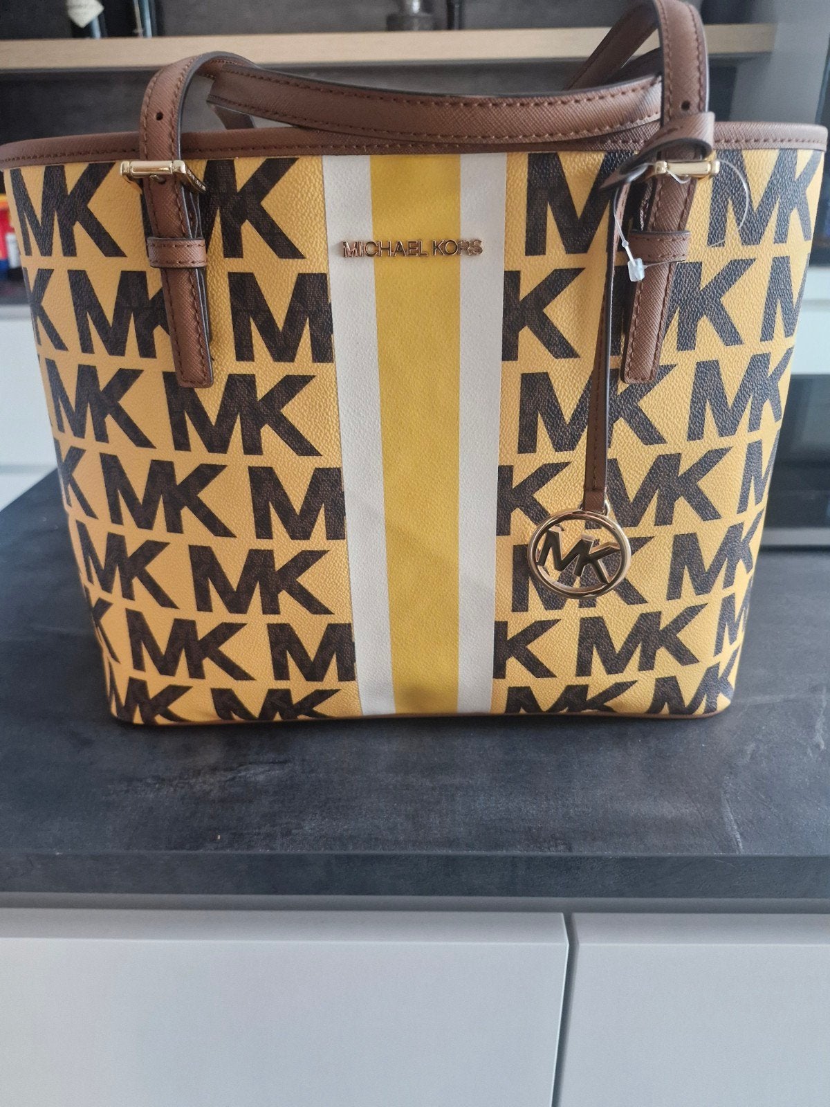 Nouveau sac à main Michael Kors, Bijoux, Sacs & Beauté, Enlèvement, Sac à main
