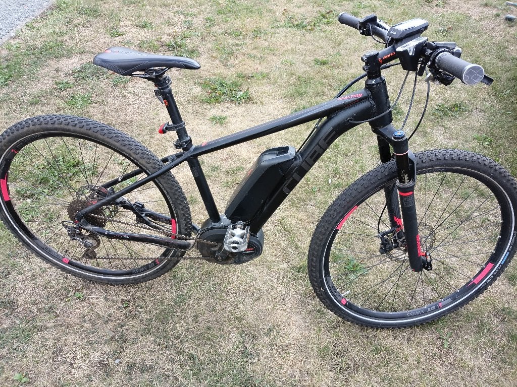 Elektrische fiets, Fietsen en Brommers, Ophalen, Gebruikt, Minder dan 30 km per accu, Cube