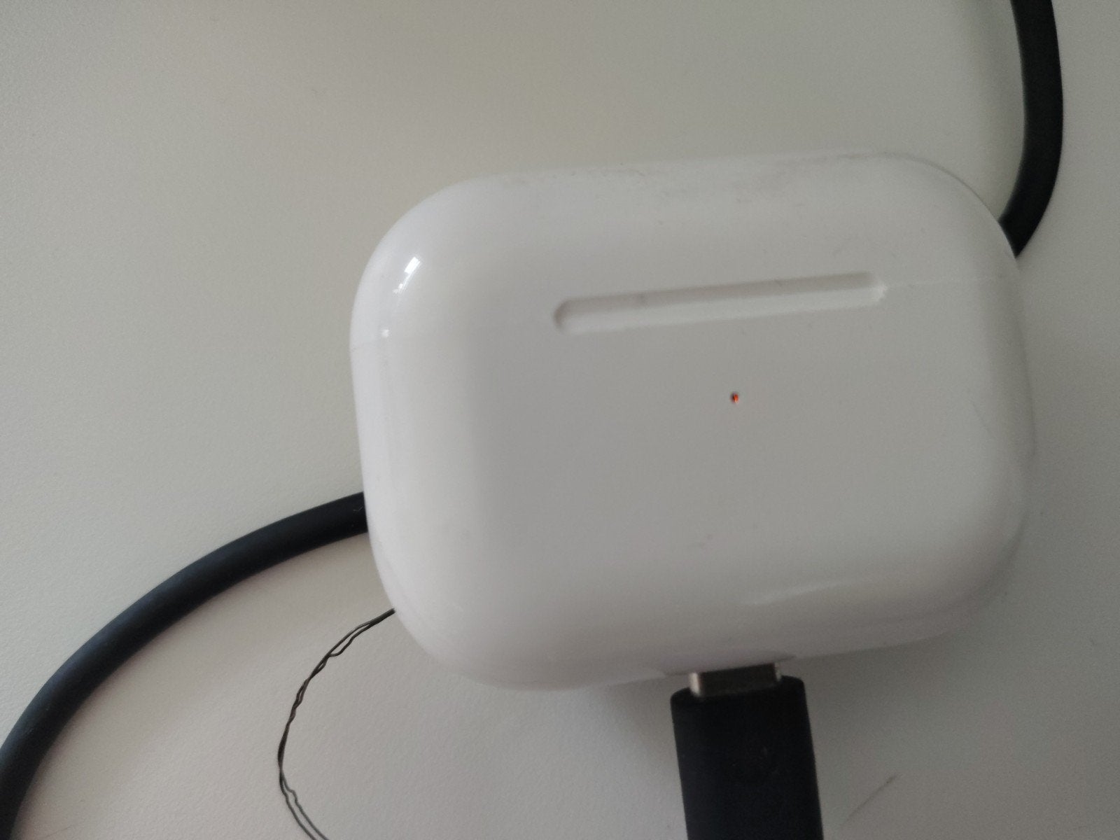 originele Airpods pro 2 case USB-c - ophalen in Sint-Niklaas, Bluetooth, Comme neuf, Blanc, Intra-auriculaires (In-Ear)