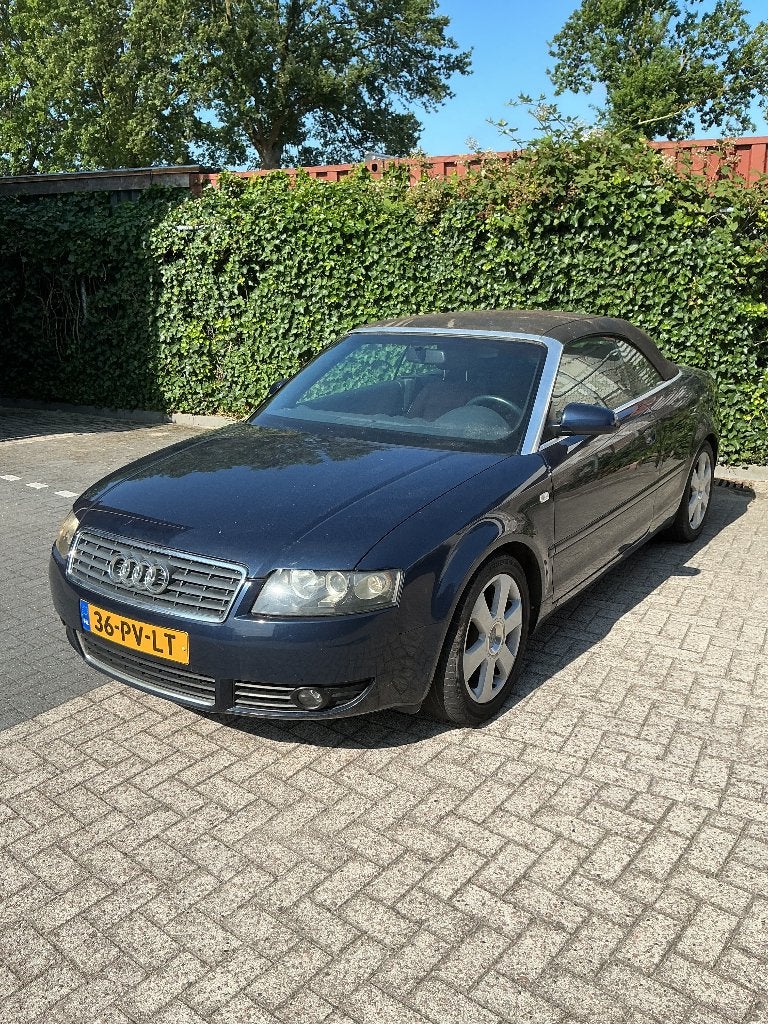 Audi A4 Cabriolet 2.5 Tdi automaat, Auto's, Audi, 4 zetels, Cabriolet, Blauw, A4