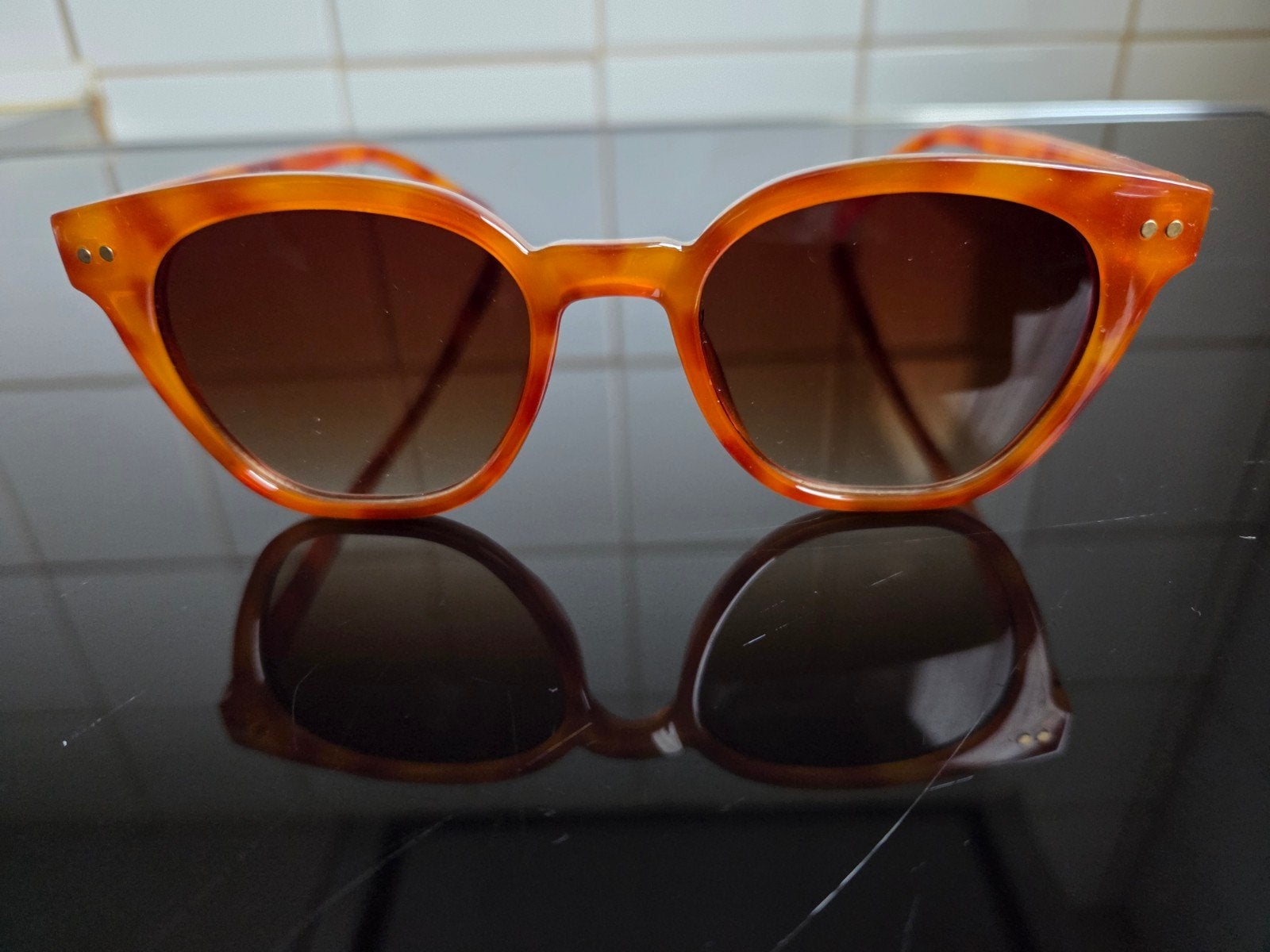 Zonnebril zonder sterkte, Bijoux, Sacs & Beauté, Lunettes de Soleil & Lunettes | Femmes, Enlèvement, Neuf, Brun, Lunettes de soleil