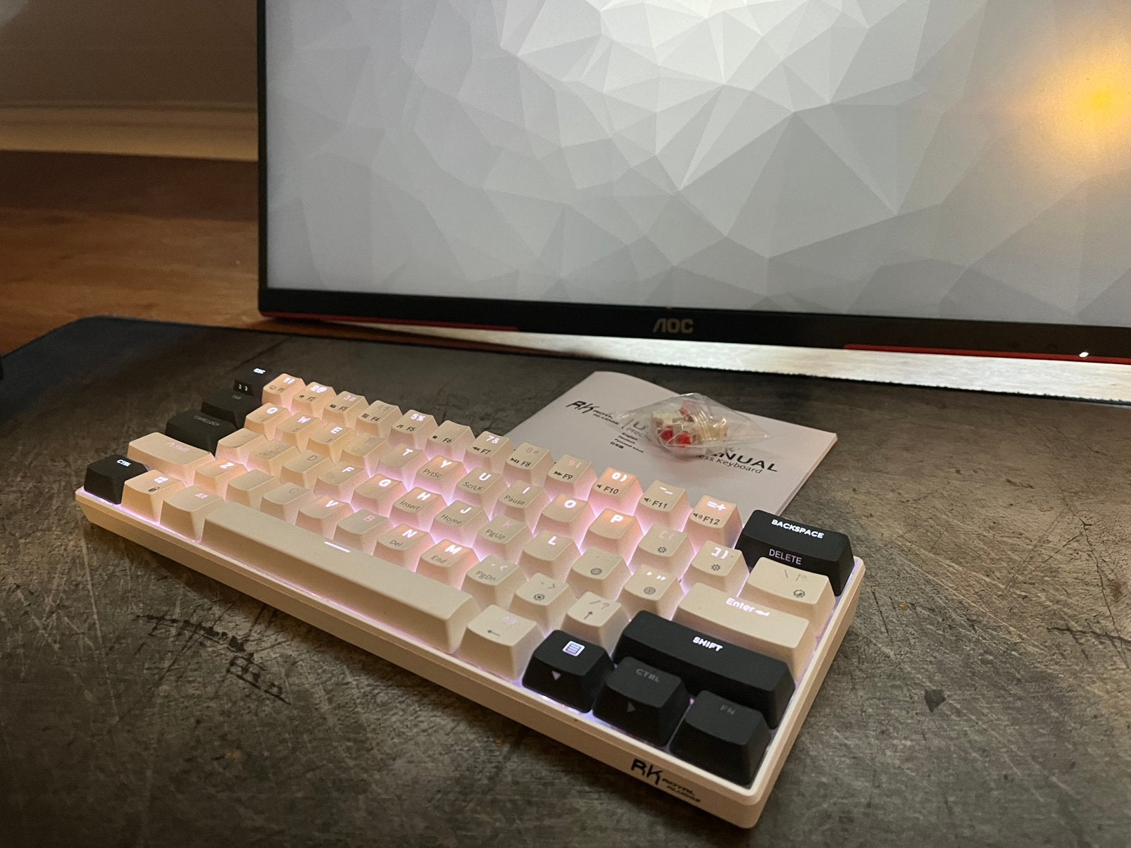 Clavier gamging RK61, Informatique & Logiciels, Envoi, Qwerty, Reconditionné, Sans fil