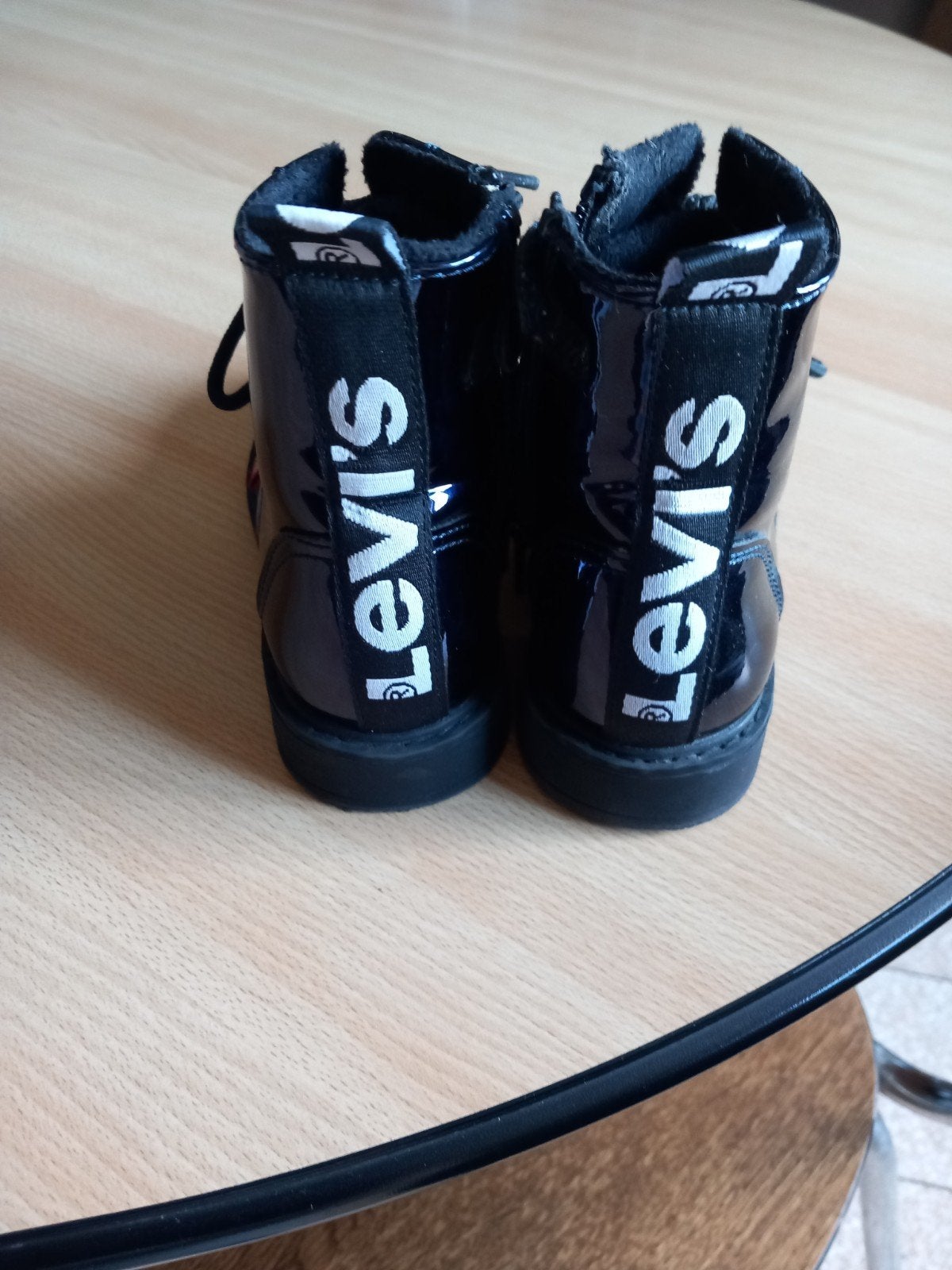 Botte levis 29, Enfants & Bébés, Vêtements de bébé | Chaussures & Chaussettes, Enlèvement ou Envoi
