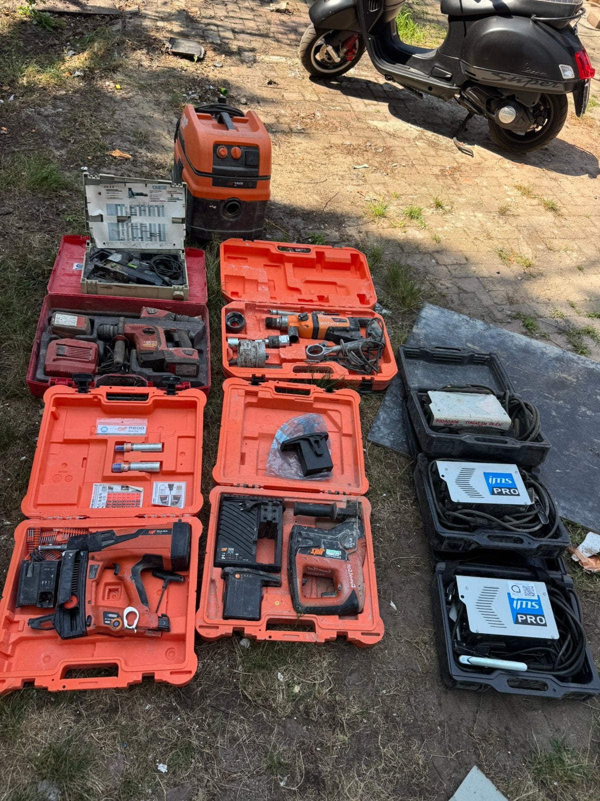 Machines te koop, Ophalen