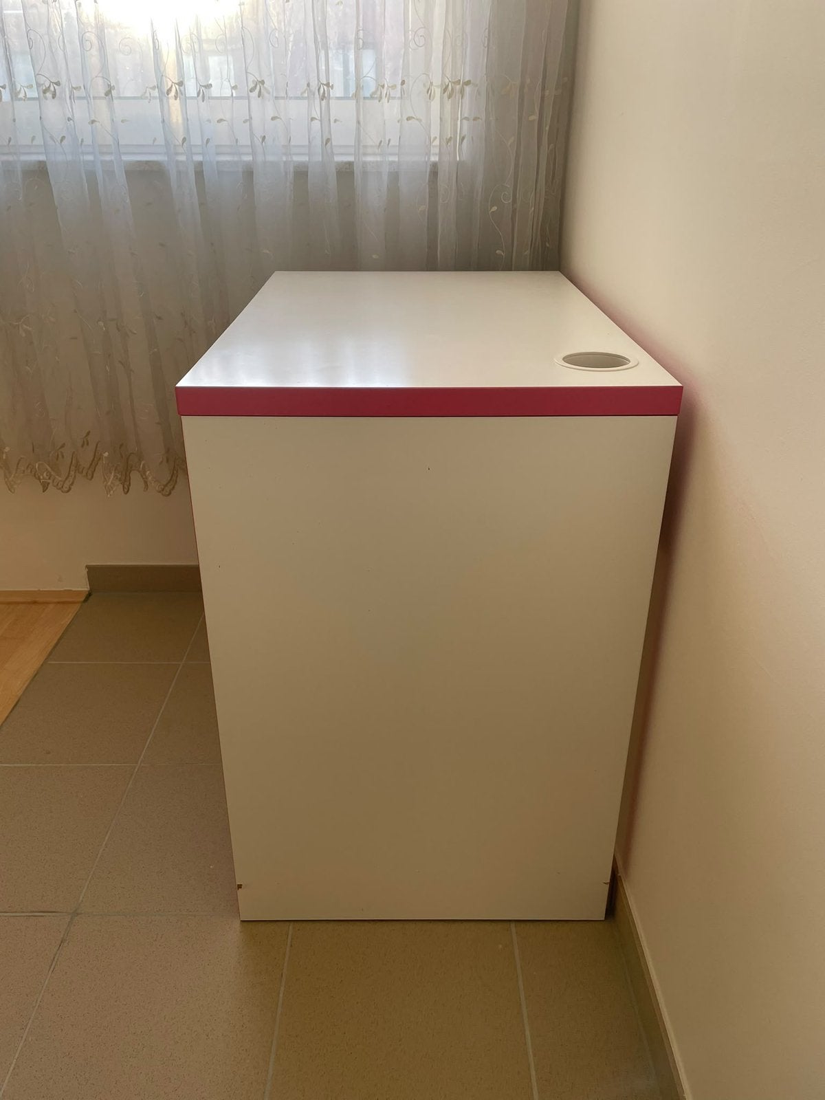 Bureau tafel ikea, Ophalen of Verzenden, Zo goed als nieuw