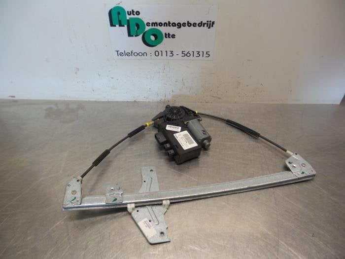 Ruitmechaniek 4Deurs rechts-voor van een Peugeot 307, Gebruikt, -, -, Ophalen of Verzenden