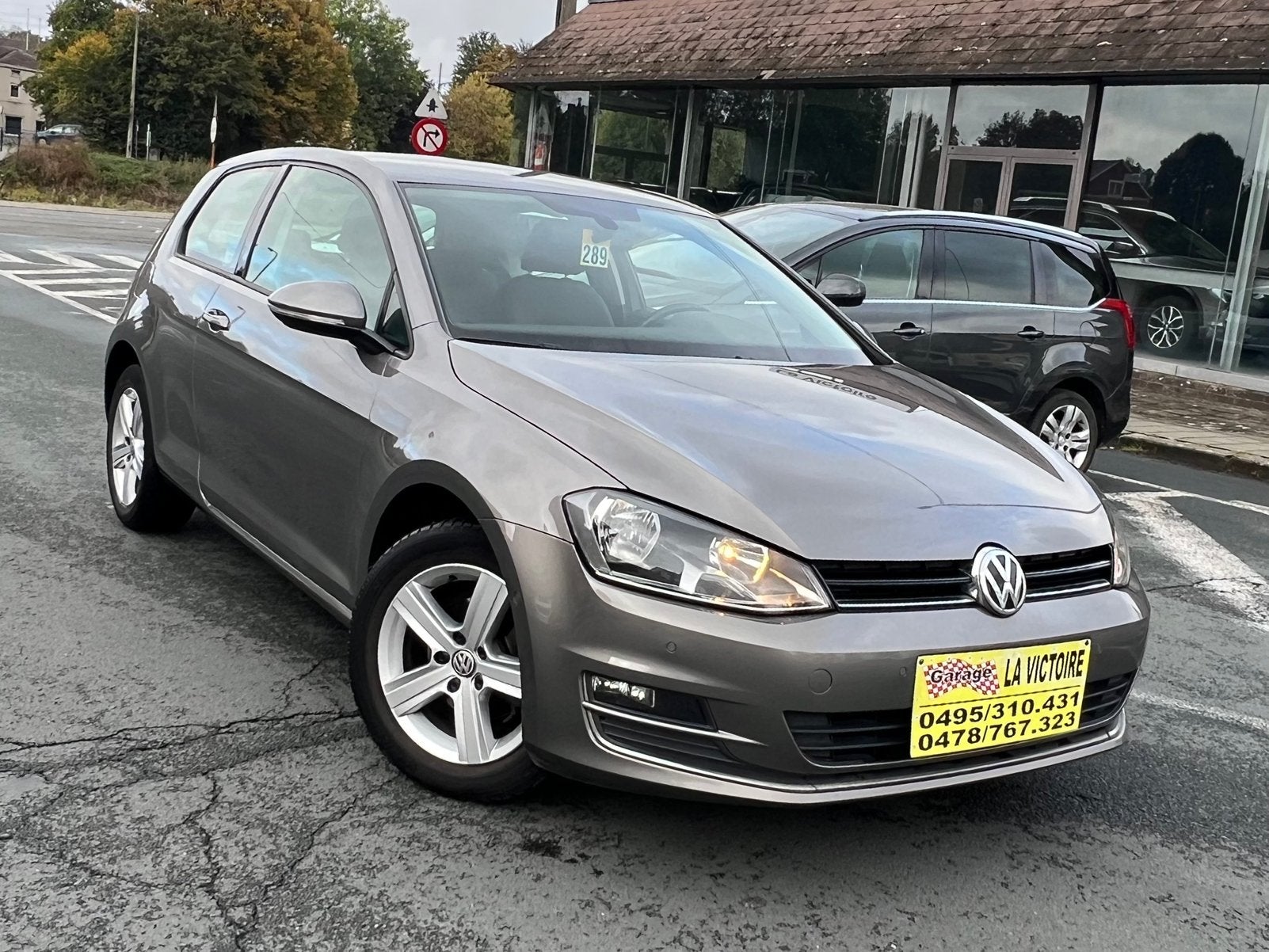 Volkswagen Golf 7 TDi 1.6cc 2015année 237000km 0032478767323, Auto's, Voorwielaandrijving, 4 cilinders, Alcantara, Navigatiesysteem