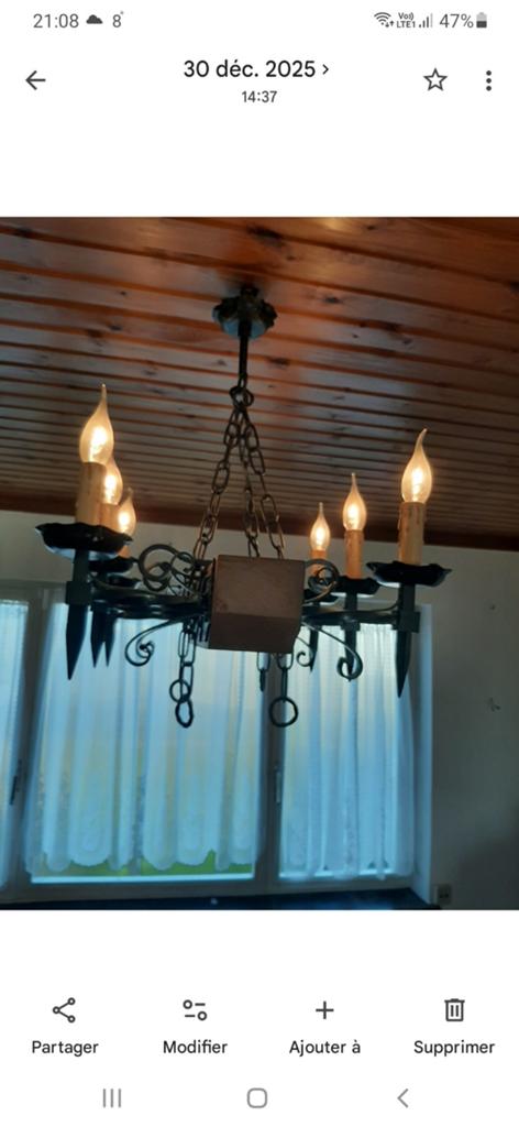Lustre en bois et fer forgé 35e à 5190 jemeppe sur sambre, Bois