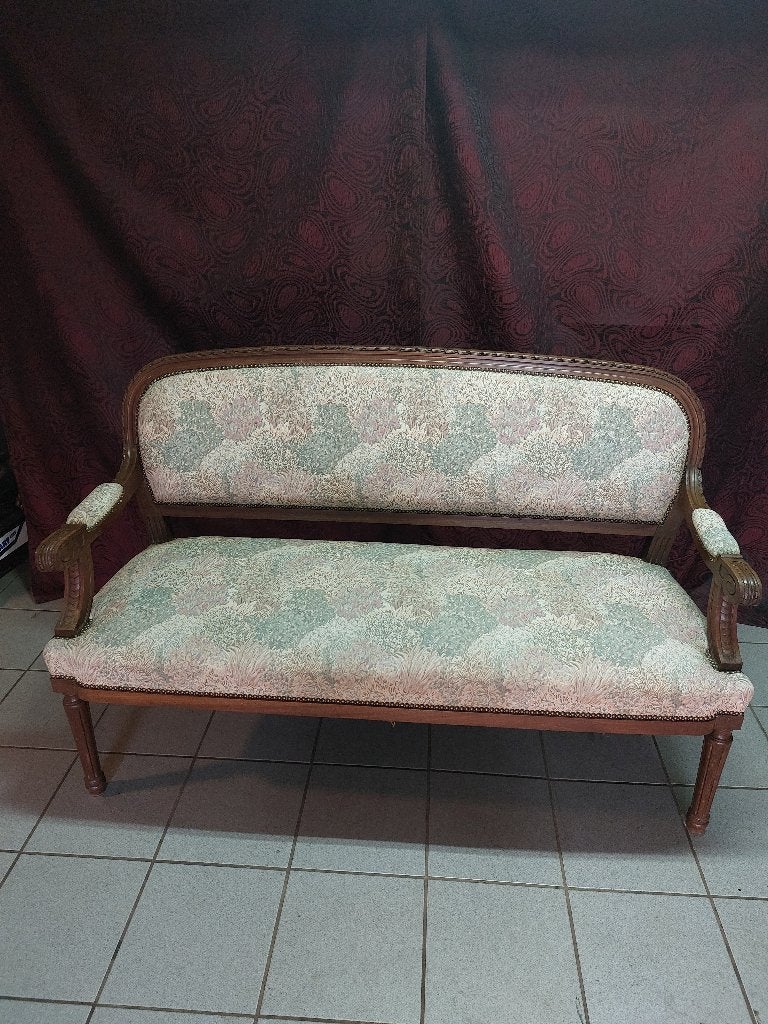 ancien salon, Enlèvement