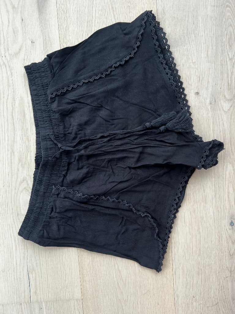 Lichte damesshort Primark maat 38, zwart, Kleding | Dames, Maat 38/40 (M), Primark, Zwart, Ophalen of Verzenden