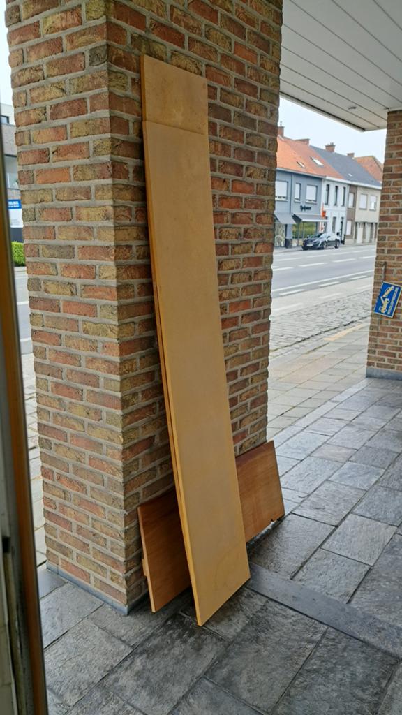 GRATIS GRATIS 3 houten legbanken, Ophalen of Verzenden