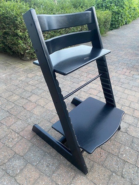 Chaise bébé noire Tripp Trapp, Enlèvement, Utilisé, Bois, Une