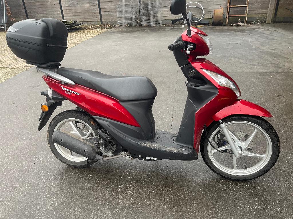 Honda vision 50 cc, Enlèvement, Comme neuf, Honda